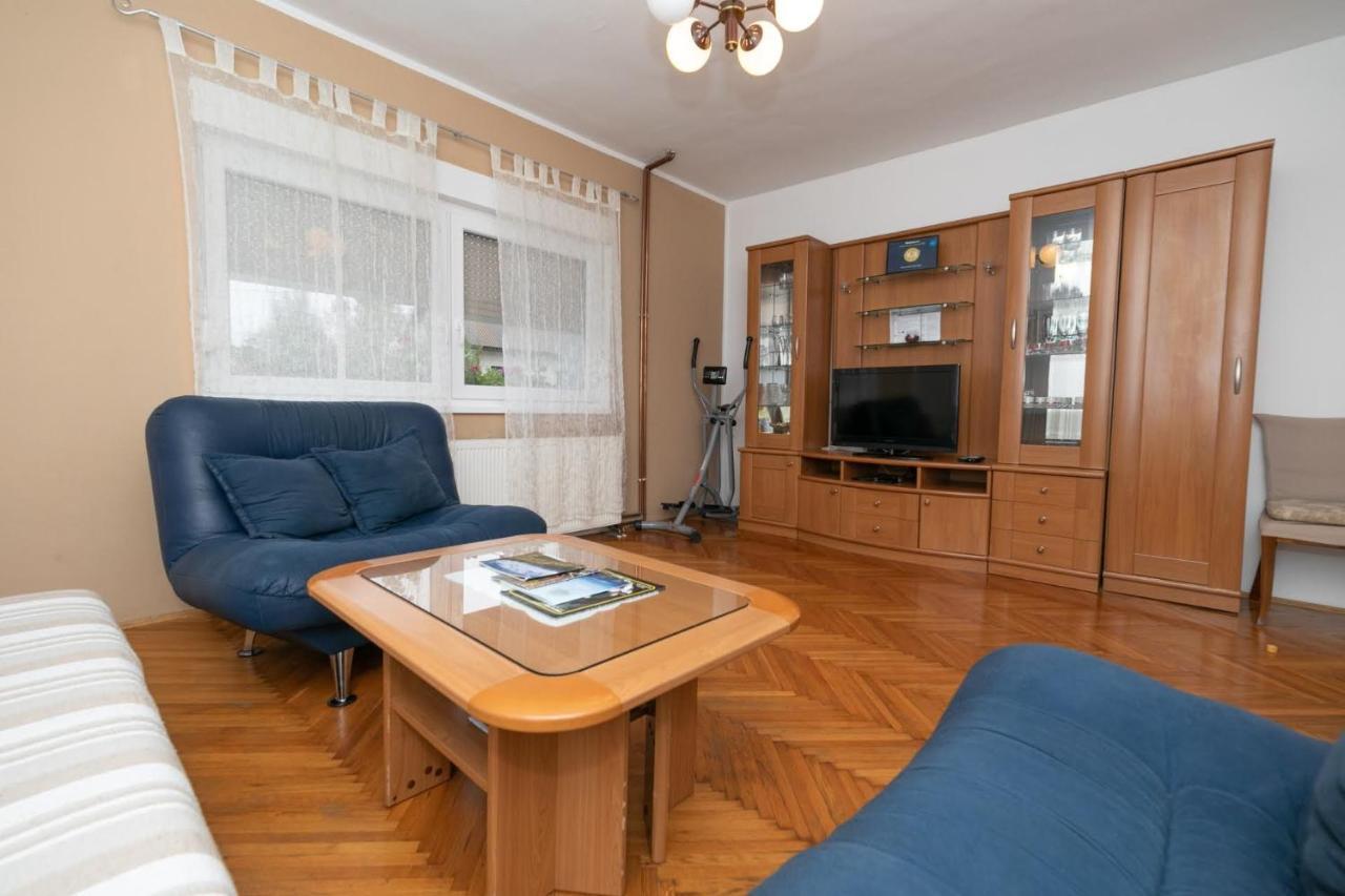 Apartman Gomirje *